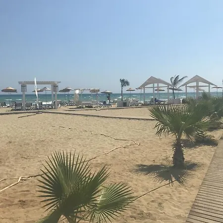 Caesar Beach Lejlighed *