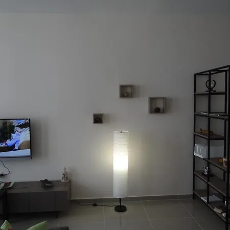 Caesar Beach Apartament