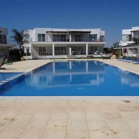 Caesar Beach Daire Boghaz