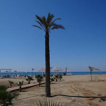 Caesar Beach Daire Boghaz