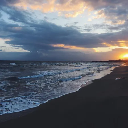 Caesar Beach Daire